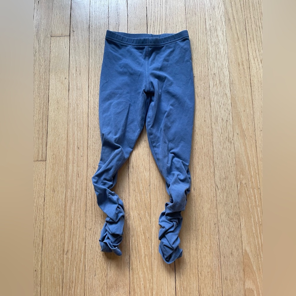 Peekaboo Beans leggings